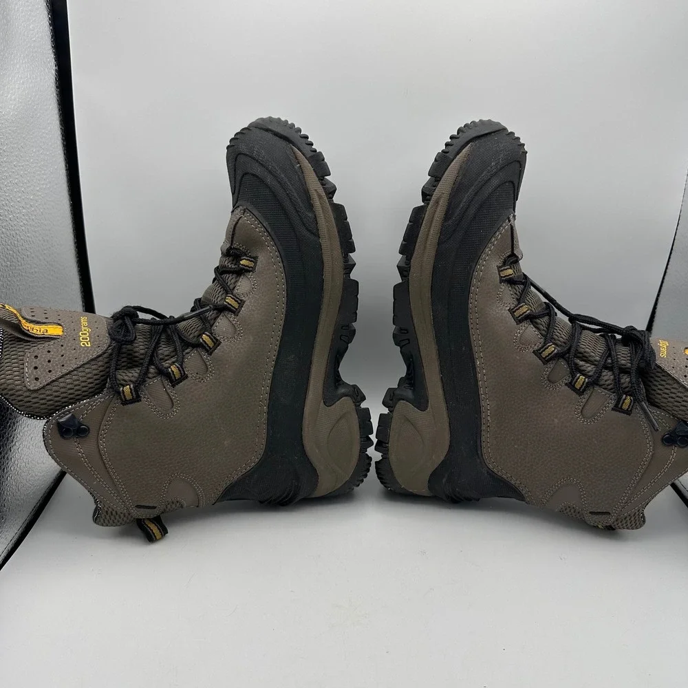 Columbia Bugaboot Plus III Mens 8.5 Brown Waterproof 200g‎ Omni-Heat YM5383-245
